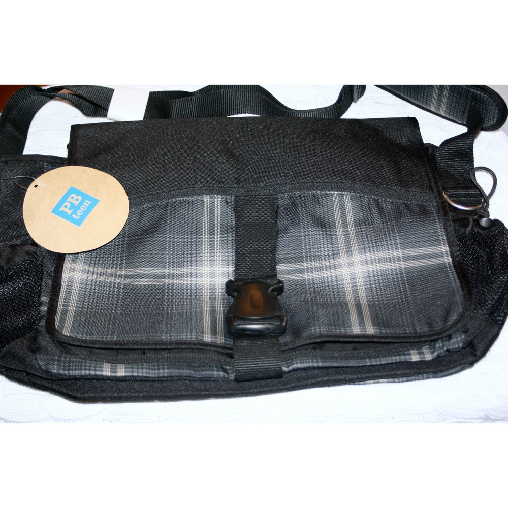 Pottery Barn Teen Gear-Up Black Gray Messenger Laptop shoulder Bag NEW Large